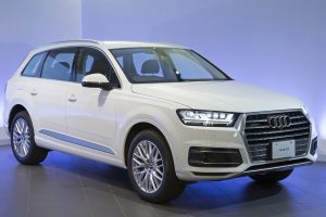 アウディQ7日本発表、2リッター直4ターボ仕様は804万円から