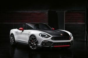 【ジュネーブショー2016】ロードスターの兄弟車、124スパイダーに最強のアバルト版が!