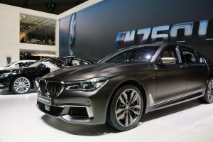 【ジュネーブショー2016】ついに出た“AMGキラー”、BMW M760Liも詳細画像で！