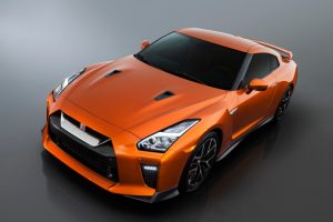 これが最終進化形!? ニッサンGT-Rが570馬力の2017年モデルへと進化!