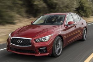 意外に安い？ 400馬力のスカイライン、インフィニティQ50｢レッドスポーツ400｣の価格が決定