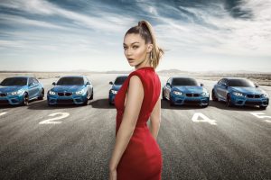 【動画】スーパーモデル、ジジ・ハディッドを探せ！ さて、彼女はどのBMW M2に乗っている？