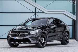 【パリモーターショー2016】こいつはカッコいい! メルセデス・ベンツのAMG GLC 43クーペがフォトデビュー