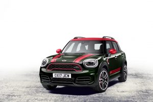 MINI新型「クロスオーバー」にスポーティな「ジョン・クーパー・ワークス」が追加