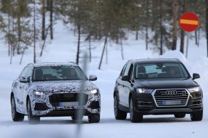 【スクープ】アウディ「新型Q8」、Q7との密会現場を撮った!?