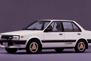 1984年に国内登録車販売1位と2位になった日産車はこの2台!