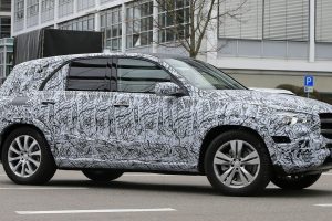 【スクープ】メルセデス・ベンツのビッグSUV「GLE」次期型が見参