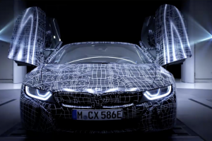 BMW i8ロードスターの動画が公開！