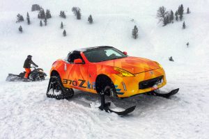 ウィンタースポーツの新提案？　フェアレディZの雪上仕様が登場！