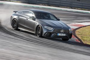 メルセデスAMG GTに4ドアクーペが追加！