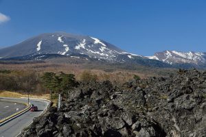 旅心をかき立てる道。絶景ドライブ100選「鬼押ハイウェー（群馬県）」