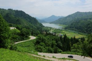 旅心をかき立てる道。絶景ドライブ100選「六十里越（新潟県／福島県）」