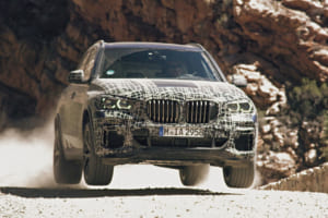 BMWが新型X5のテスト模様を公開！