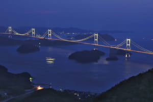 旅心をかき立てる道。絶景ドライブ100選「瀬戸内しまなみ海道（広島県／愛媛県）」