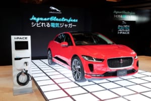 シビれる電気ジャガー【I-PACE（アイ・ペイス）】を日本初公開！