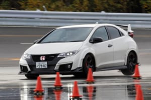 シビック・タイプR vs VWゴルフGTE、“らしい”個性に期待した結果は【清水和夫のDST】#68-3