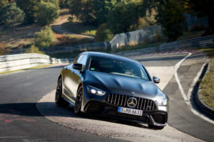 「メルセデスAMG GT」が4シーターのニュルブルクリンク最速に