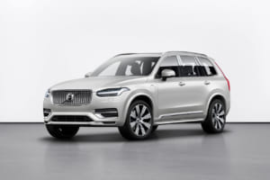 「ボルボ XC90」が本国でリフレッシュ