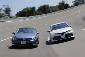 フォルクス ワーゲン・パサート GTEアドバンス  vs トヨタ・カムリ G レザーパッケージ、トヨタとVWのミディアムセダンが対峙！【清水和夫のDST】#86-1/4