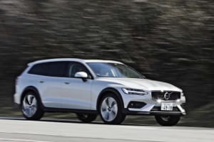 【国内試乗】「ボルボ V60 クロスカントリー」北欧の地で鍛え上げたヘビーデューティ＆コンフォート