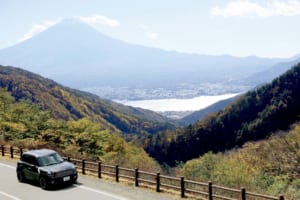 茶屋から眺める富士は今も昔も変わらない（山梨県・御坂峠）【絶景ドライブ 日本の峠を旅する】