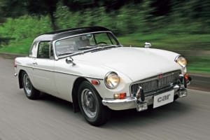 気軽に薦めたくなるコンディションのMGB【旧車ビギナーは要注意！100万円でドロ沼に陥る!?】