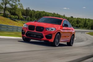 【海外試乗】「BMW X3 M/X4 M」仁義なきパワーウォーズに、 ミドルSUVの新たな火種が！