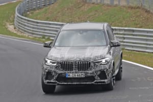 【スクープ】次期「BMW X5M」がニュルブルクリンクに襲来！