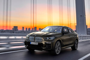 元祖「SAC」が3代目に！ 新型「BMW X6」がフォトデビュー