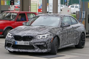 【スクープ】最速の「BMW M2」、「CS」のインテリア内撮影に成功！