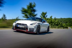 【海外試乗】「NISSAN GT-R NISMO」確実に走りの進化を遂げたハイパフォーマー！