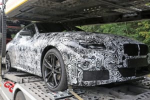 【スクープ】ついに市販プロトをキャッチ！ 次期「BMW 4シリーズ」は“ベイビー8シリーズ”に？