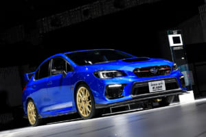 スバルが「EJ20」エンジンを搭載した「WRX STI」の”集大成”を発表！