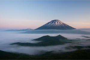 雲海にそびえる蝦夷富士がすばらしい（北海道 羊蹄パノラマテラス）【雲海ドライブ＆スポット Spot 09】