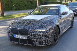 【スクープ】BMWの次期「4シリーズ・グランクーペ」は「コンセプト4」の実車版？