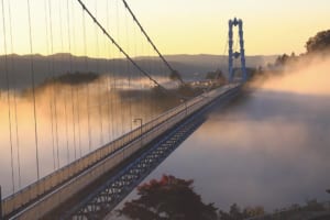 高さ100mの大吊橋でダム湖に湧く雲海の上を歩く！（茨城県 竜神大吊橋）【雲海ドライブ＆スポット Spot 31】