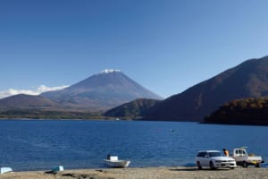 雲海とともに楽しめる紙幣にも描かれた逆さ富士の名所（山梨県 本栖湖）【雲海ドライブ＆スポット Spot 36】