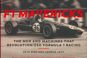 1958年から25年間F1を取材し続けたカメラマンを通したモータースポーツの技術革新と異端児たちに注目【新書紹介】