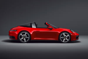 992世代の新型「ポルシェ911タルガ」がデビュー！