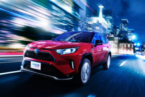 最高出力は306ps！ 「トヨタRAV4」にプラグインハイブリッドの「PHV」が追加