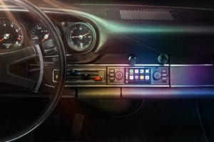 旧型ポルシェでもApple CarPlay などの利用が可能に