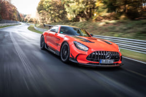 「メルセデスAMG GTブラックシリーズ」が“ニュル”最速のロードスポーツに！