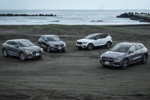 【比較試乗】「メルセデス・ベンツ GLA vs ボルボ XC40 vs VW Tロック vs アウディ Q3スポーツバック」最新の欧州コンパクトSUVが集結！ どれがいい？ どれもいい！