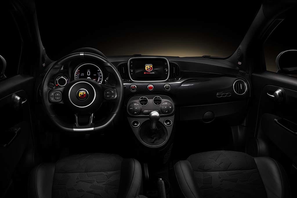 ABARTH 595 Scorpioneoro