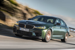 「BMW M5」では初の究極モデルとなる「CS」が限定発売！