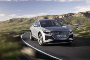 アウディが第4のピュアEV「Q4 e-tron／Q4スポーツバックe-tron」をお披露目！