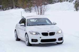 【スクープ】BMW高性能「M」、初のフルEVをM2に設定か!? プロトタイプを激写！