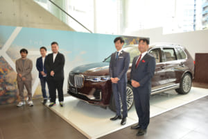 BMW「日本の名匠プロジェクト」第三弾はX7と西陣織との限定コラボ