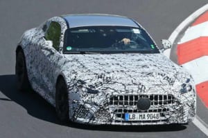 【スクープ】ポルシェ911をロックオン！ 「メルセデスAMG GT」次期型には2.0L直4ユニットも設定か!?