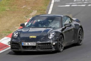 【スクープ】ポルシェ911改良型の「GTSハイブリッド」を初スクープ！ ラインアップの電動化を加速中